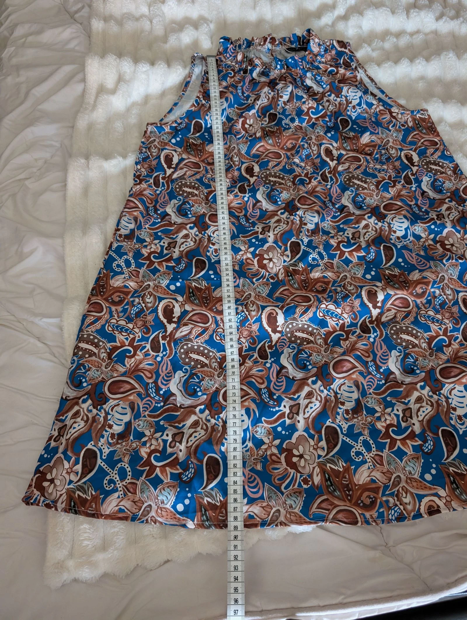 Magnificent sleeveless short dress with a hide-and-seek / floral pattern – Emery Rose – Size L – photo 10